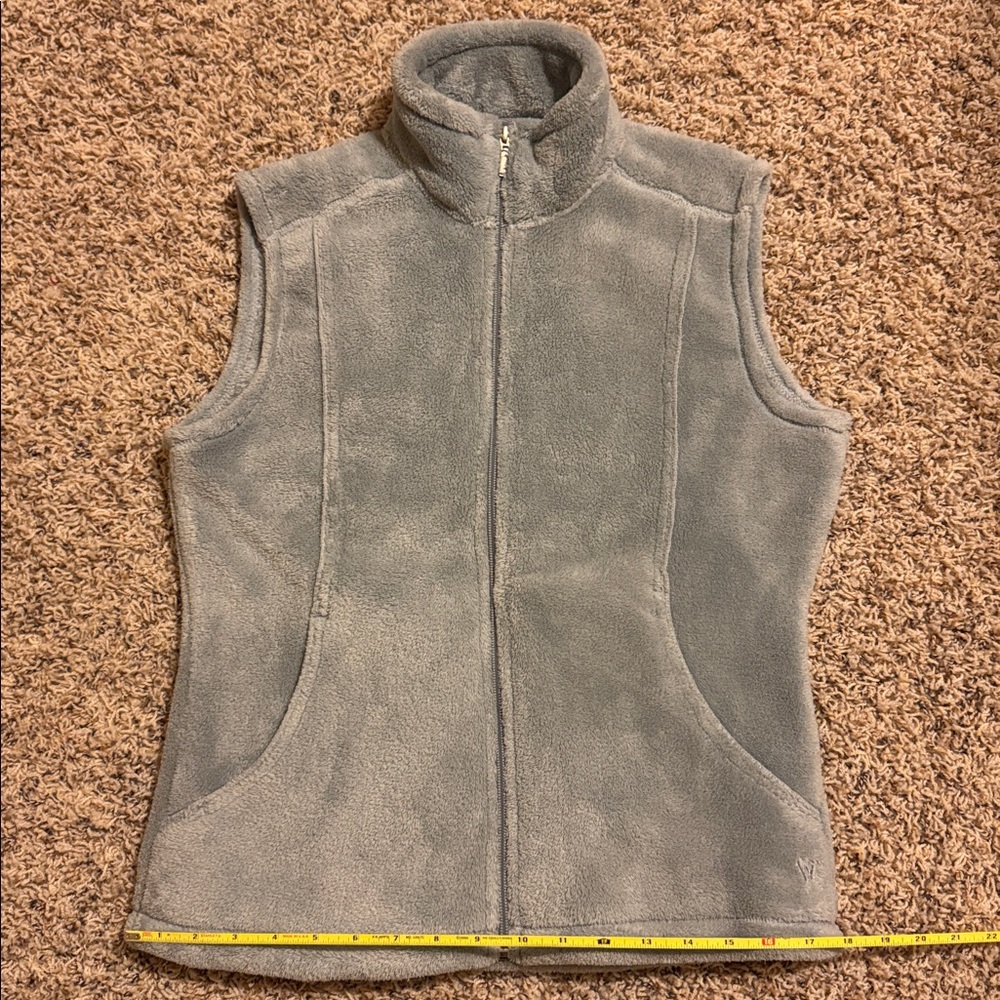White Sierra Light Gray Fleece Vest - Picture 7 of 7